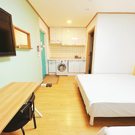 Sarang Guesthouse Dongdaemun Seoul Ngoại thất bức ảnh